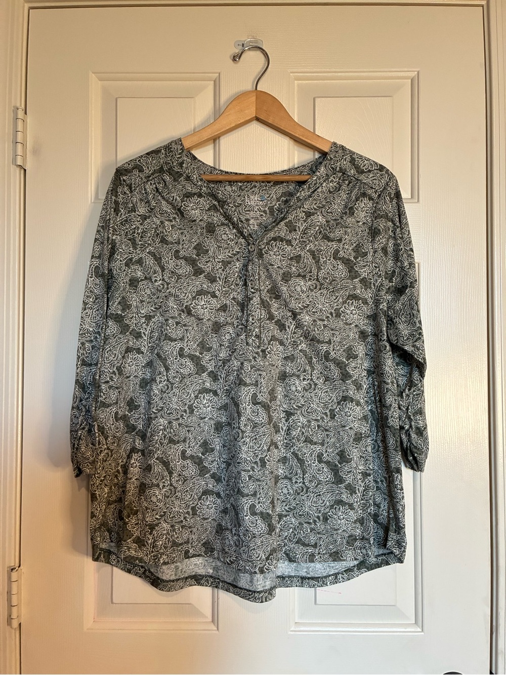 croft & barrow Green Paisley Henley Top